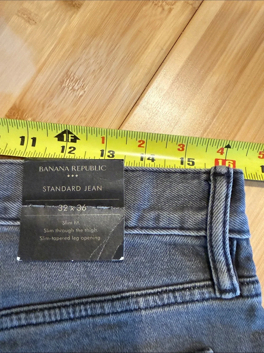 Banana Republic Men's Slim Straight Jeans in Washed Gray